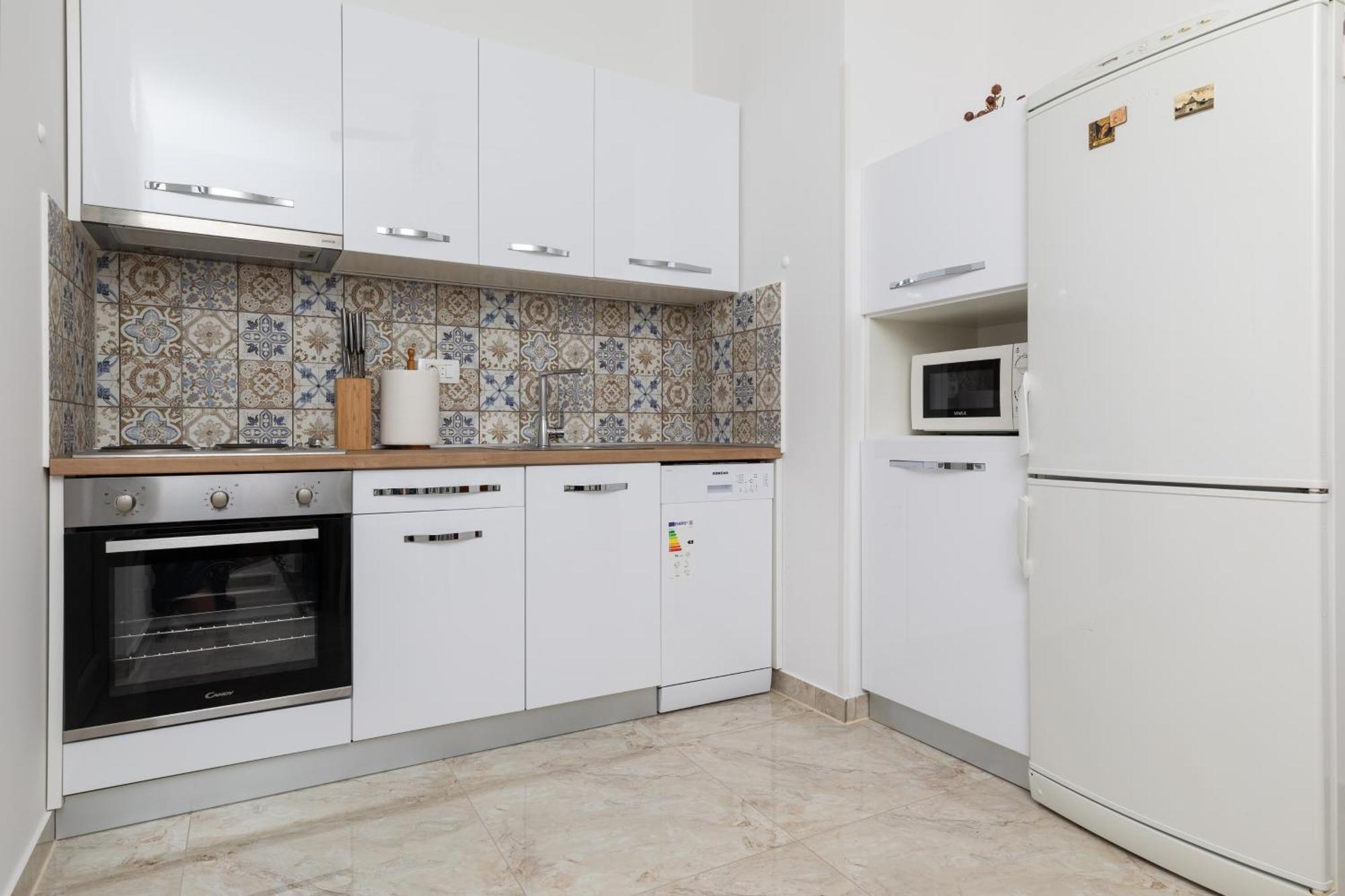 Apartments With A Parking Space Pisak, Omis - 5975 Exterior foto